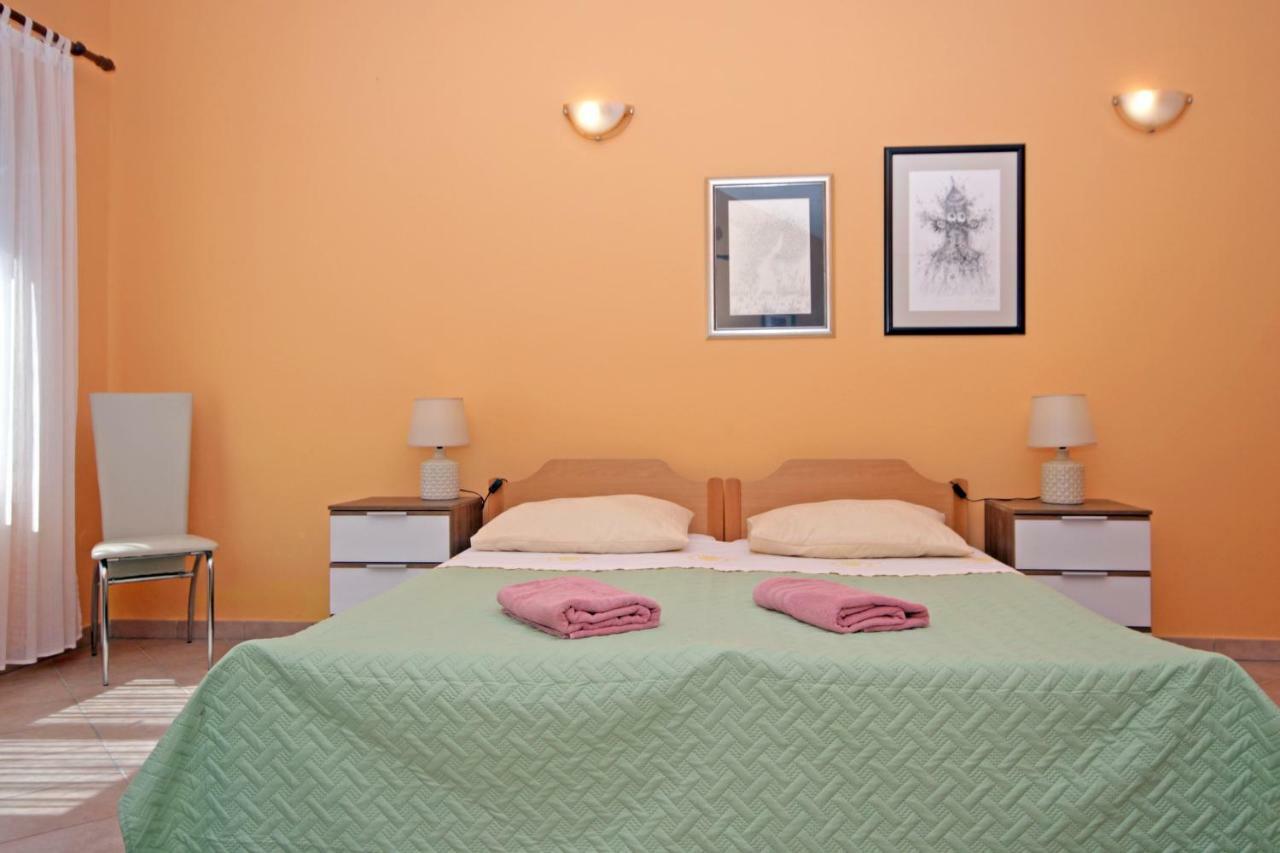 Mirna Apartment *