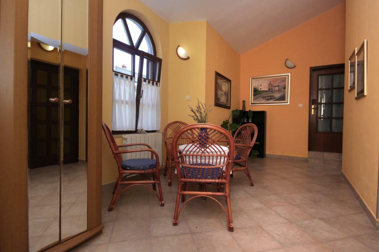 Mirna Apartment Pula