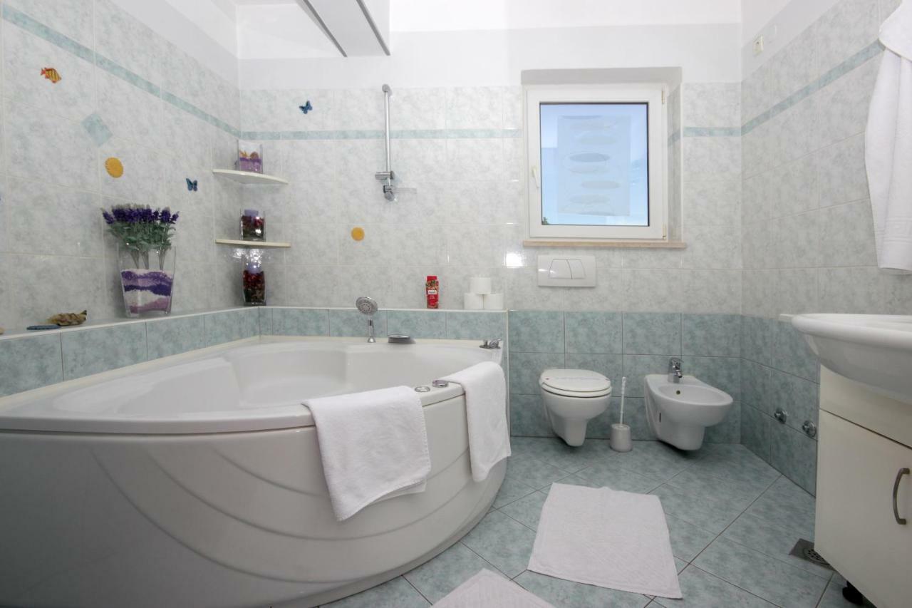 Mirna Apartment Pula