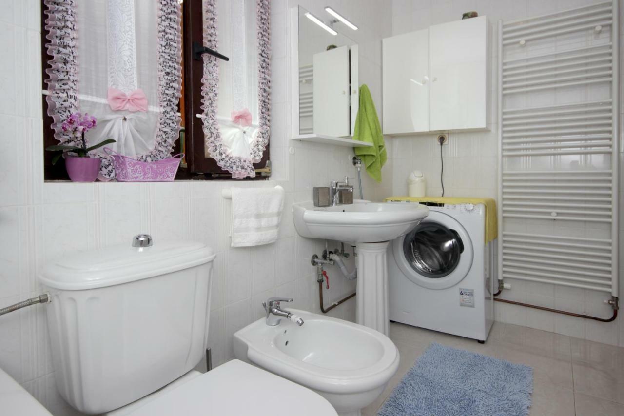 Apartment Mirna *